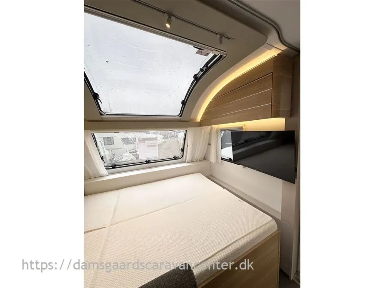 Billede 15 - 2022 - Adria Adora 573 PT   Dobbeltseng-3 Køjer-Gulvtemp.-Mover-Telt