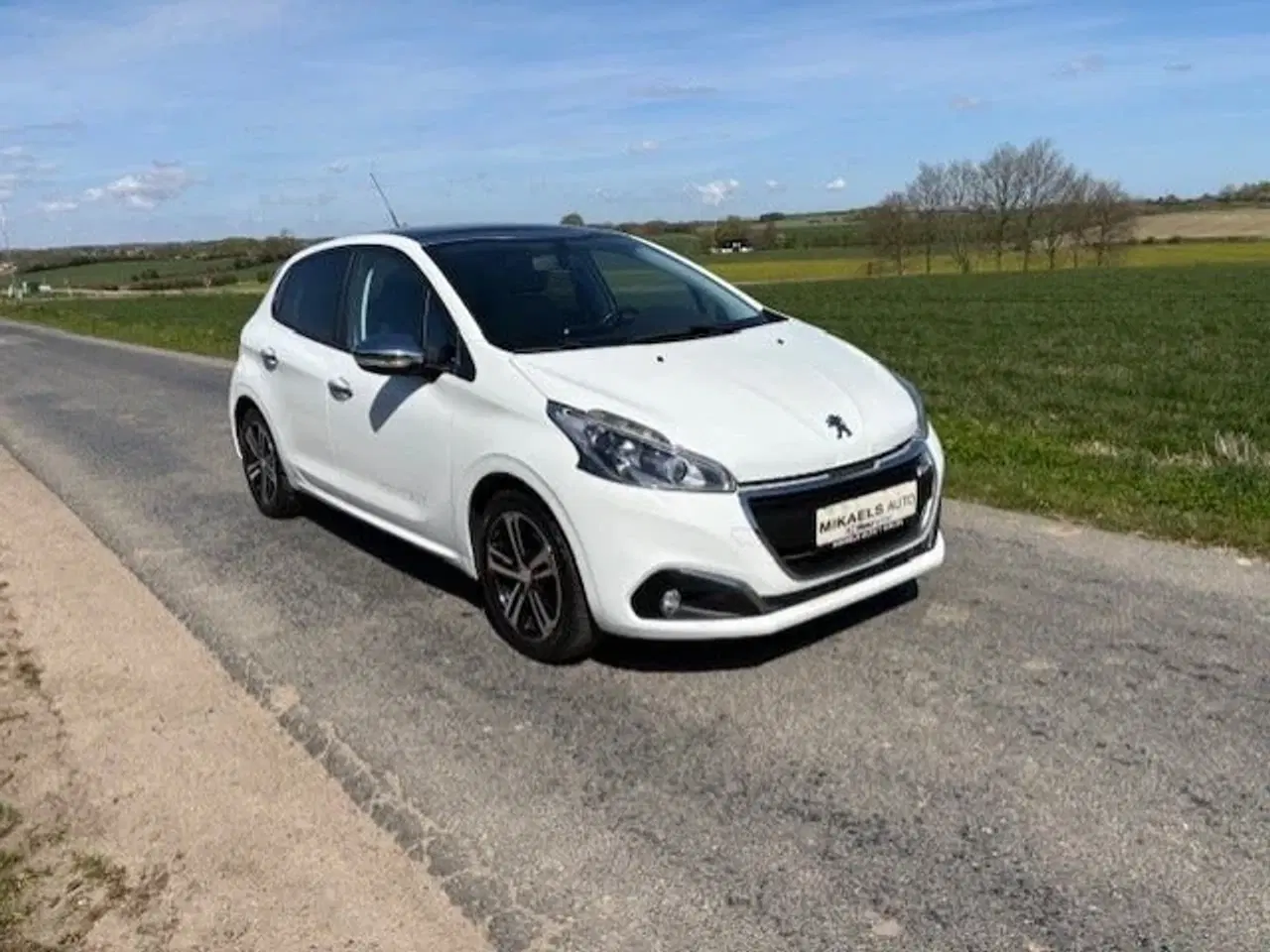 Billede 3 - Peugeot 208 1,2 VTi 82 Intense