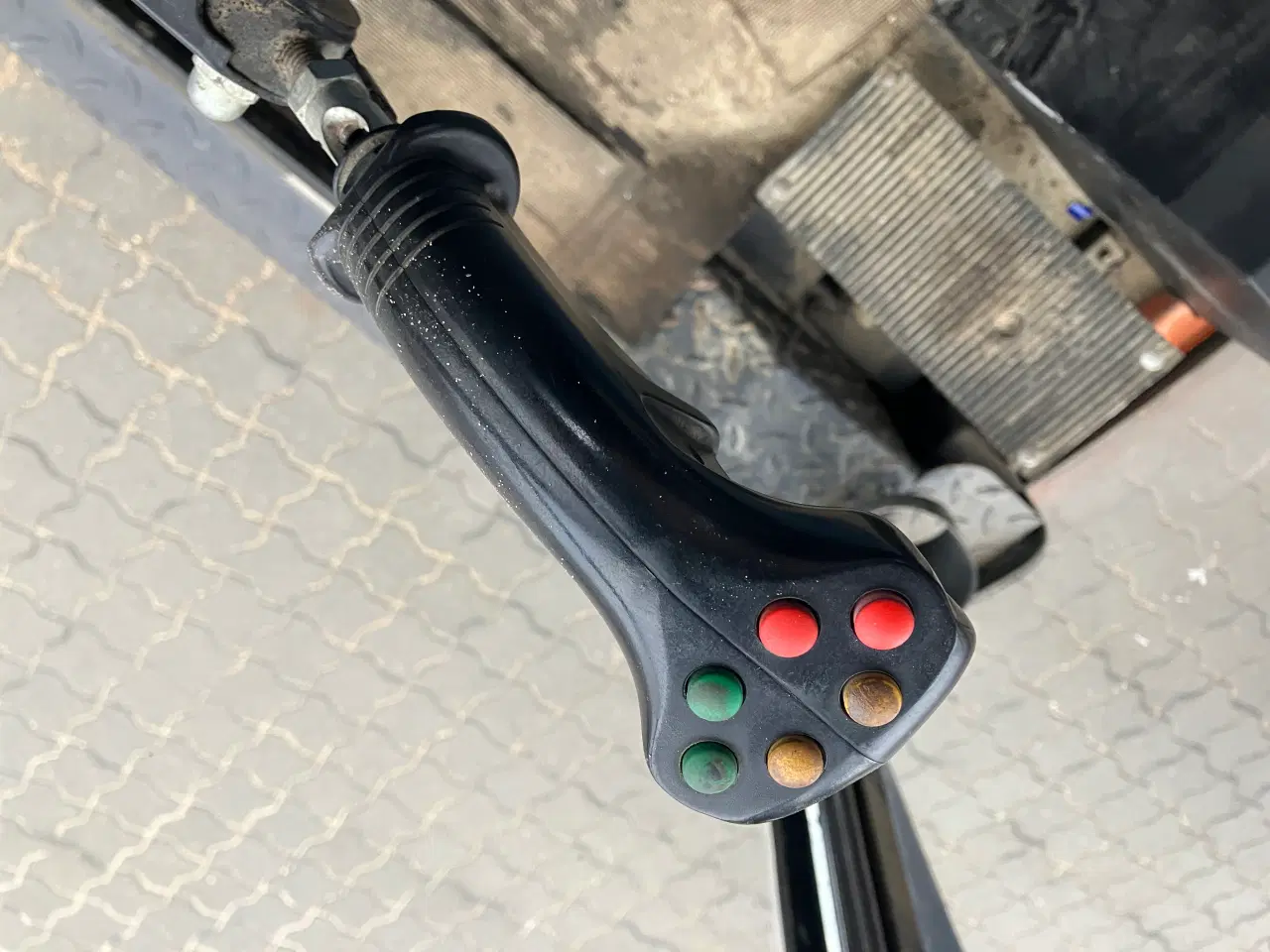 Billede 15 - Optimas H88 Velkørene Fliselægger 3400 timer