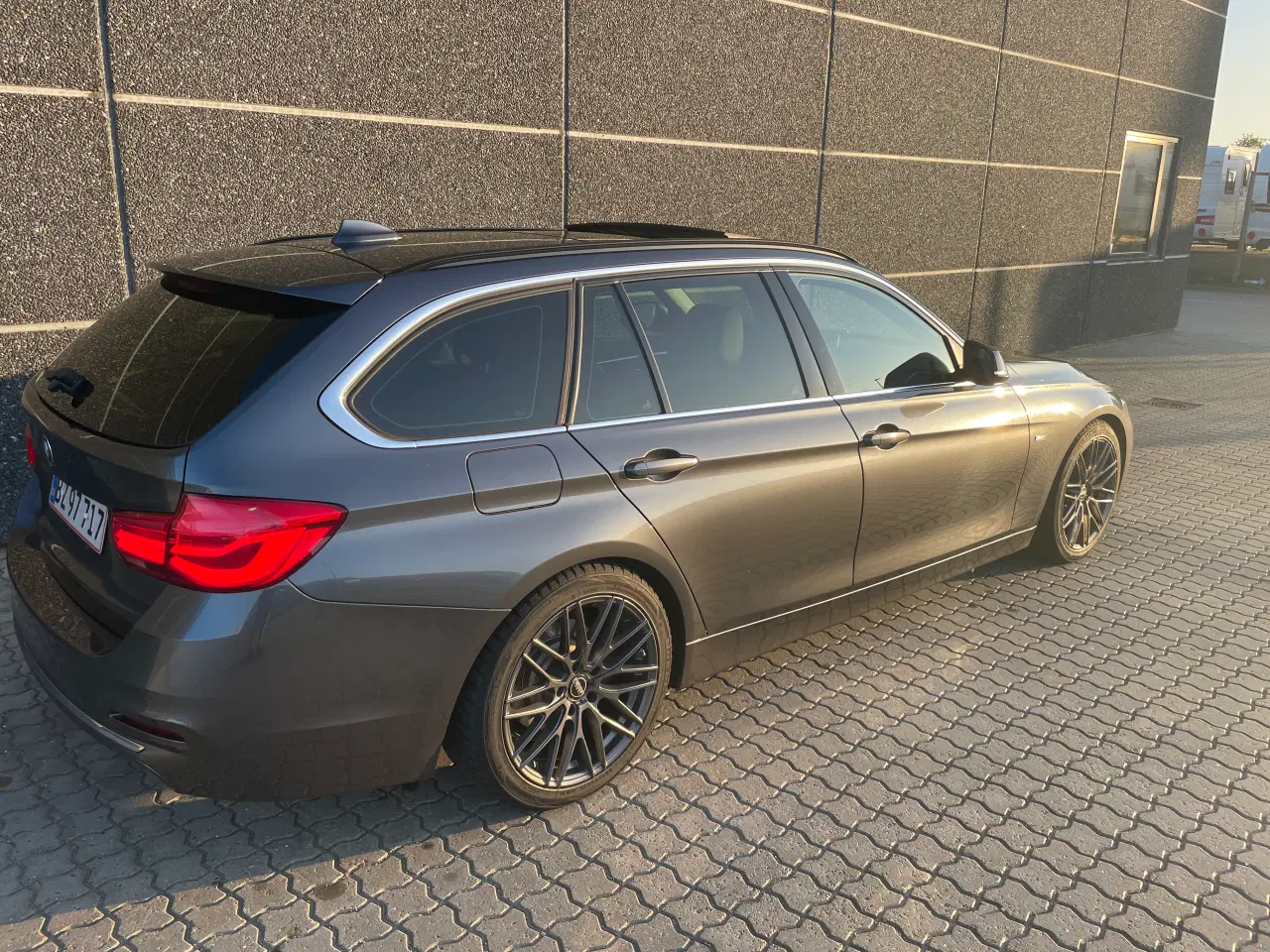 Billede 5 - BMW 320d Meget udstyr!