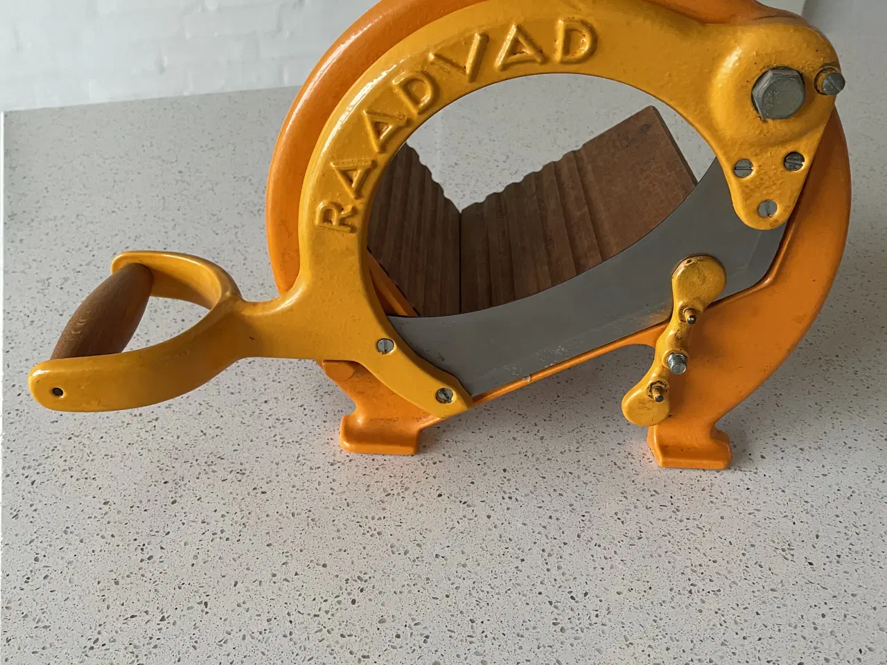 Billede 1 - Raadvad brødskærer retro – fungerer perfekt 
