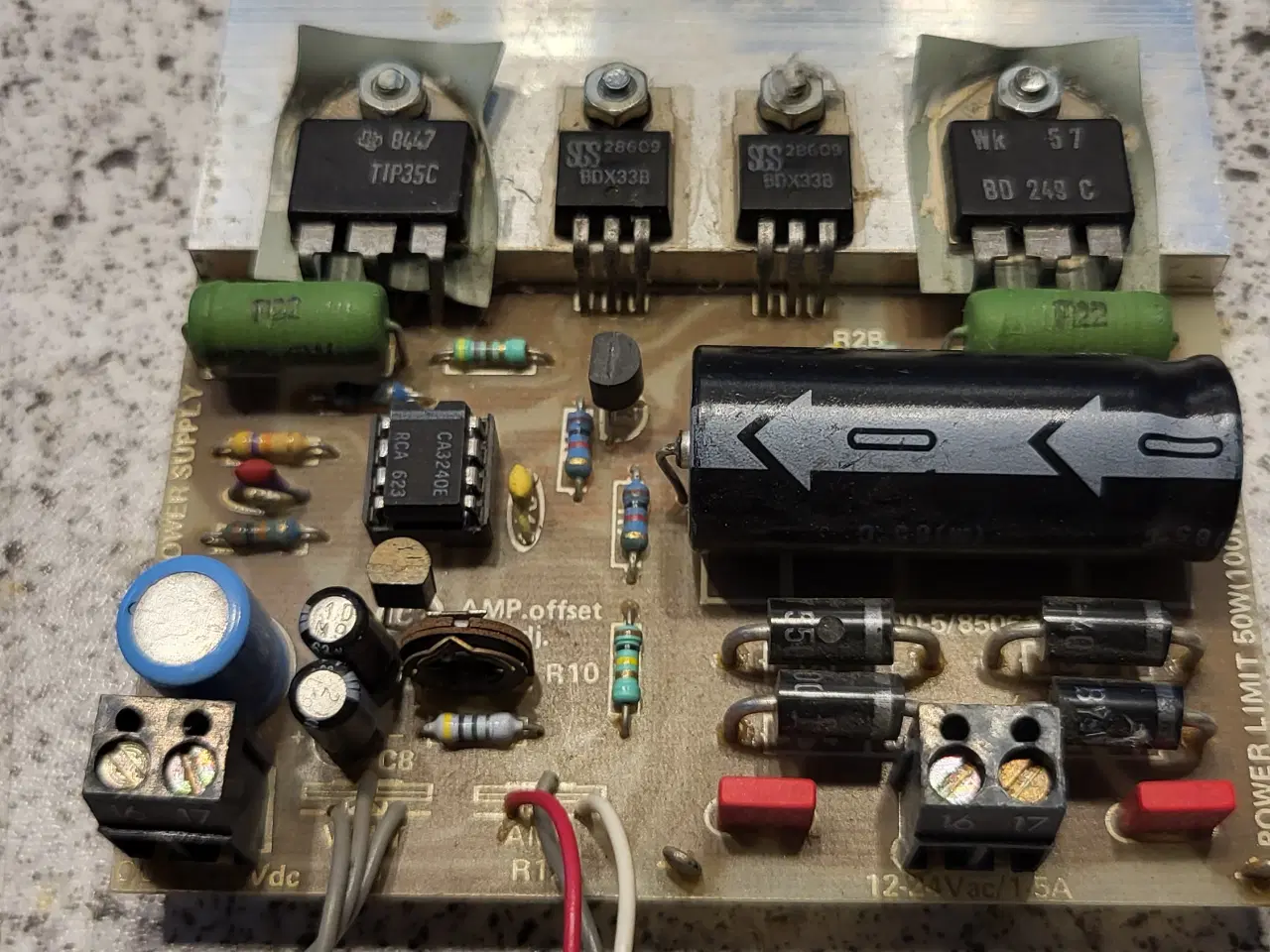 Billede 1 - Variable strømforsyning 0-25volt 0-5 ampere