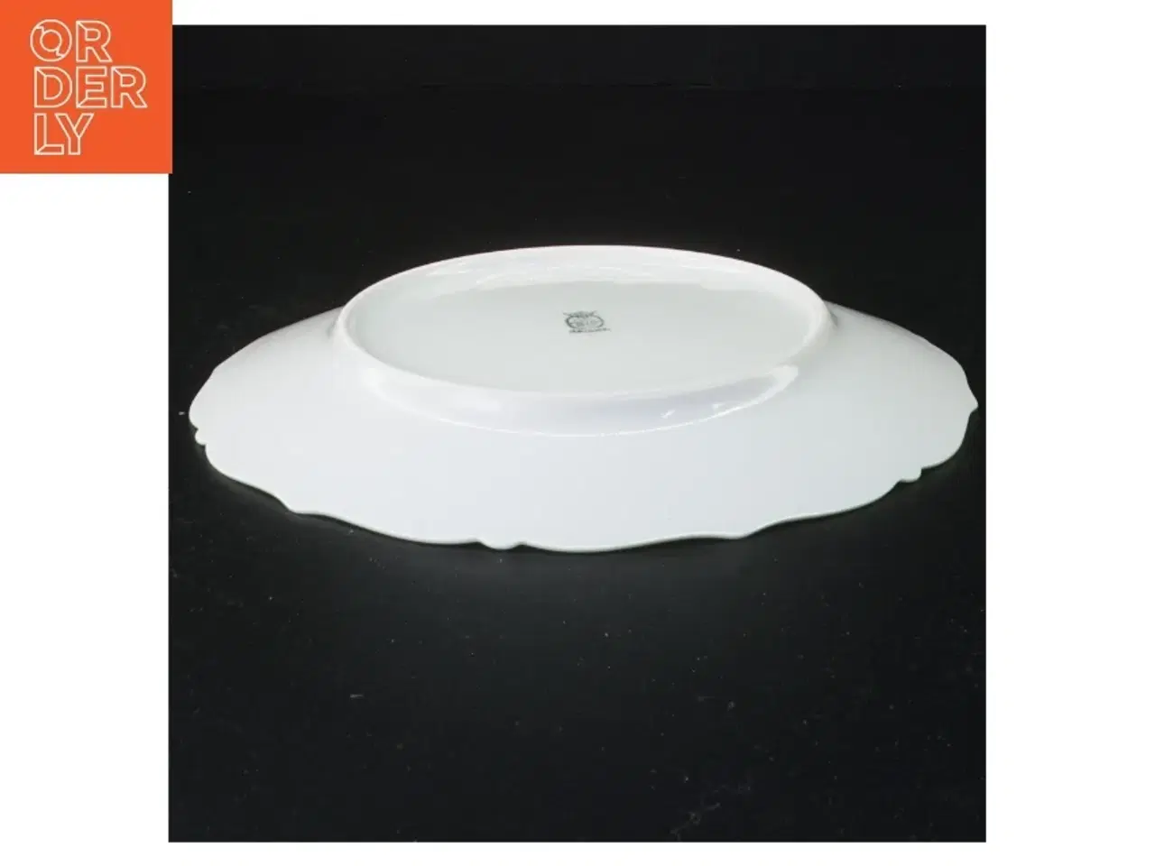 Billede 3 - Blomstret porcelænstallerkener fra Bavaria (str. Diameter 21 en halv cm)
