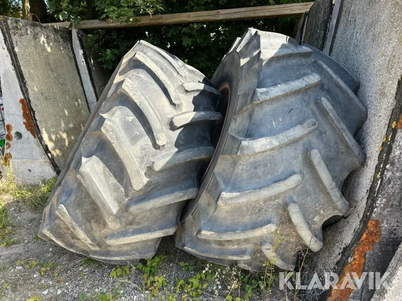 Billede 3 - Landbrugshjul 30.5LR32 2 styk