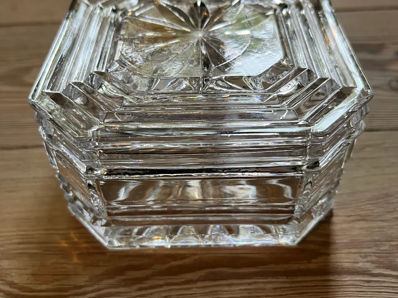 Billede 1 - Fint lille glas skrin