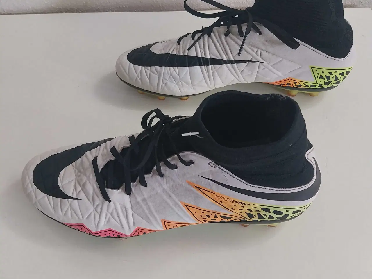 Billede 2 - Nike fodboldstøvler str. 40,5 