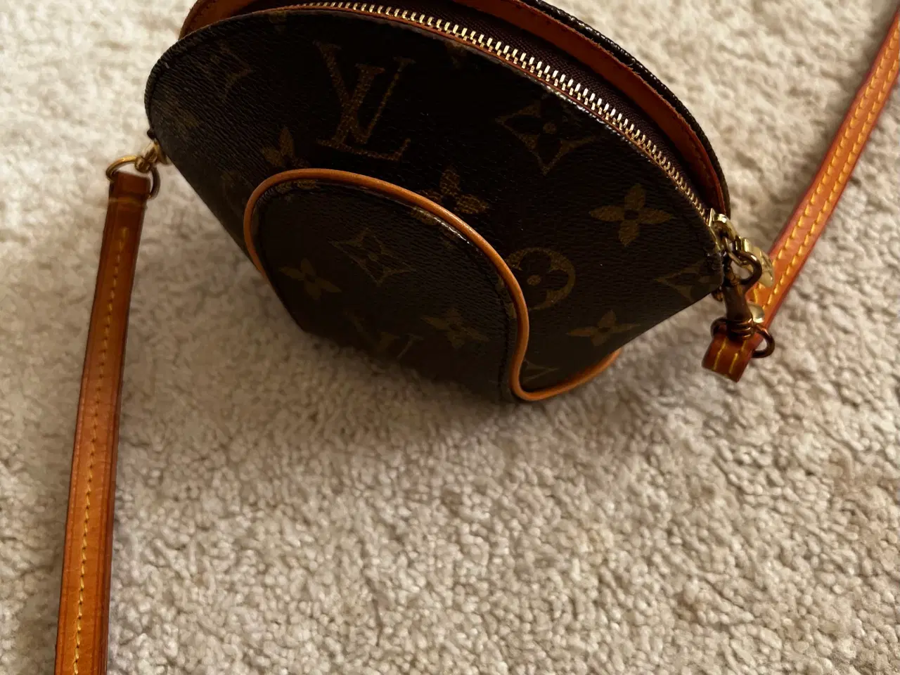 Billede 1 - Fin louis vuitton taske.