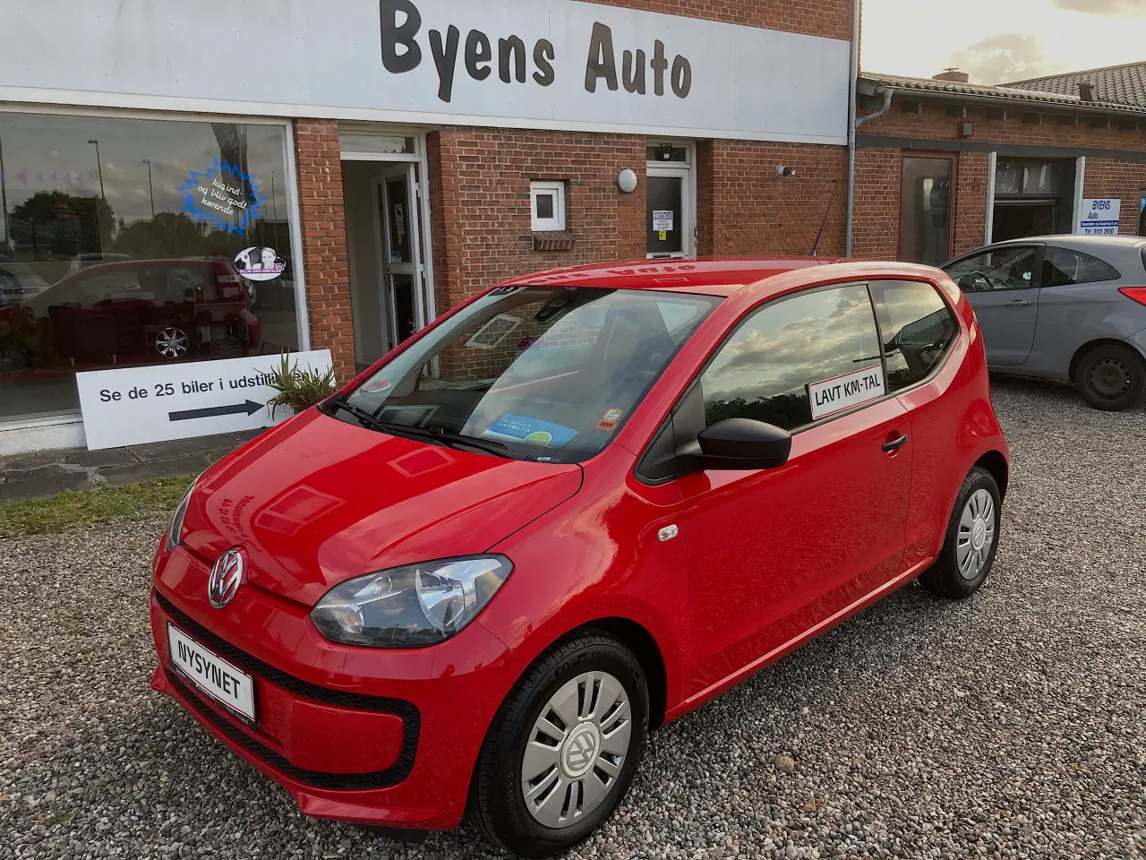 Billede 5 - VW Up 1.0 Nysyn lav km meget Pæn og velholdt