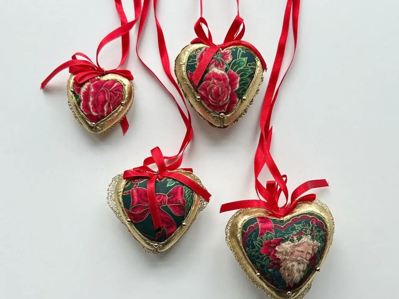 Billede 2 - Retro patchwork hjerter, polystyren, 4 stk samlet