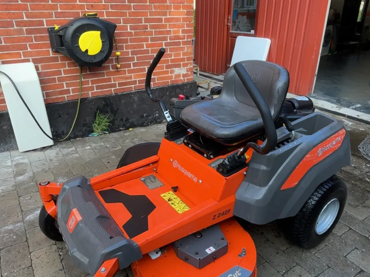 Billede 1 - Husqvarna Z242F