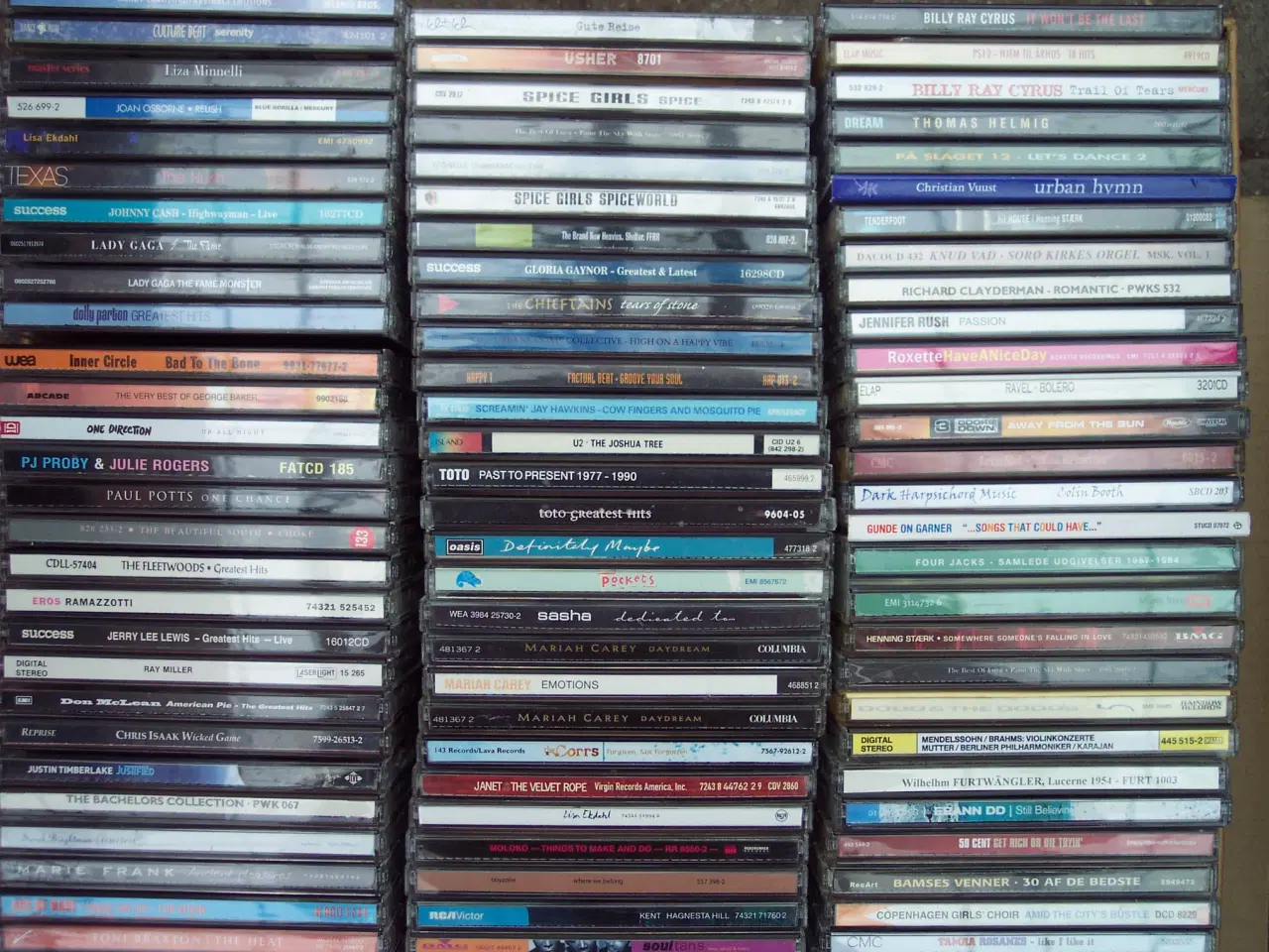 Billede 8 - 5854 CDer til salg.                               