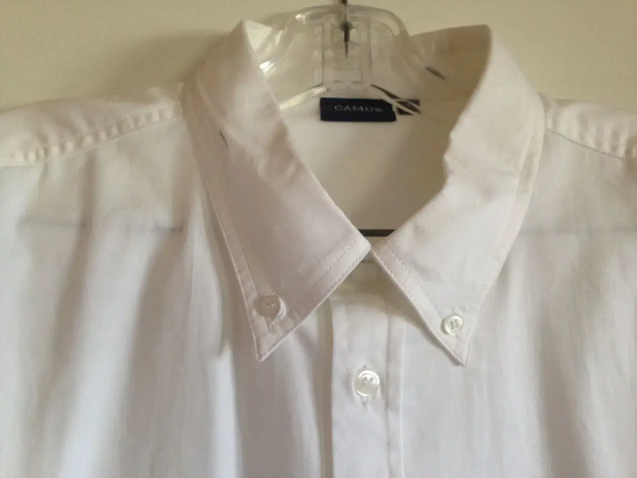 Billede 1 - Ny hvid skjorte XL kr 80 inkl fragt