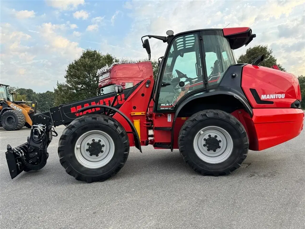 Billede 3 - Manitou MLA-T 533-145 V+ ELITE KUN 4800 TIMER! MED OVERFALDSSKOVL OG PALLEGAFLER!