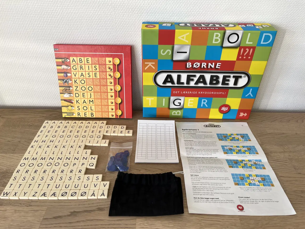 Billede 1 - KOMPLET SPIL: Børne alfabet