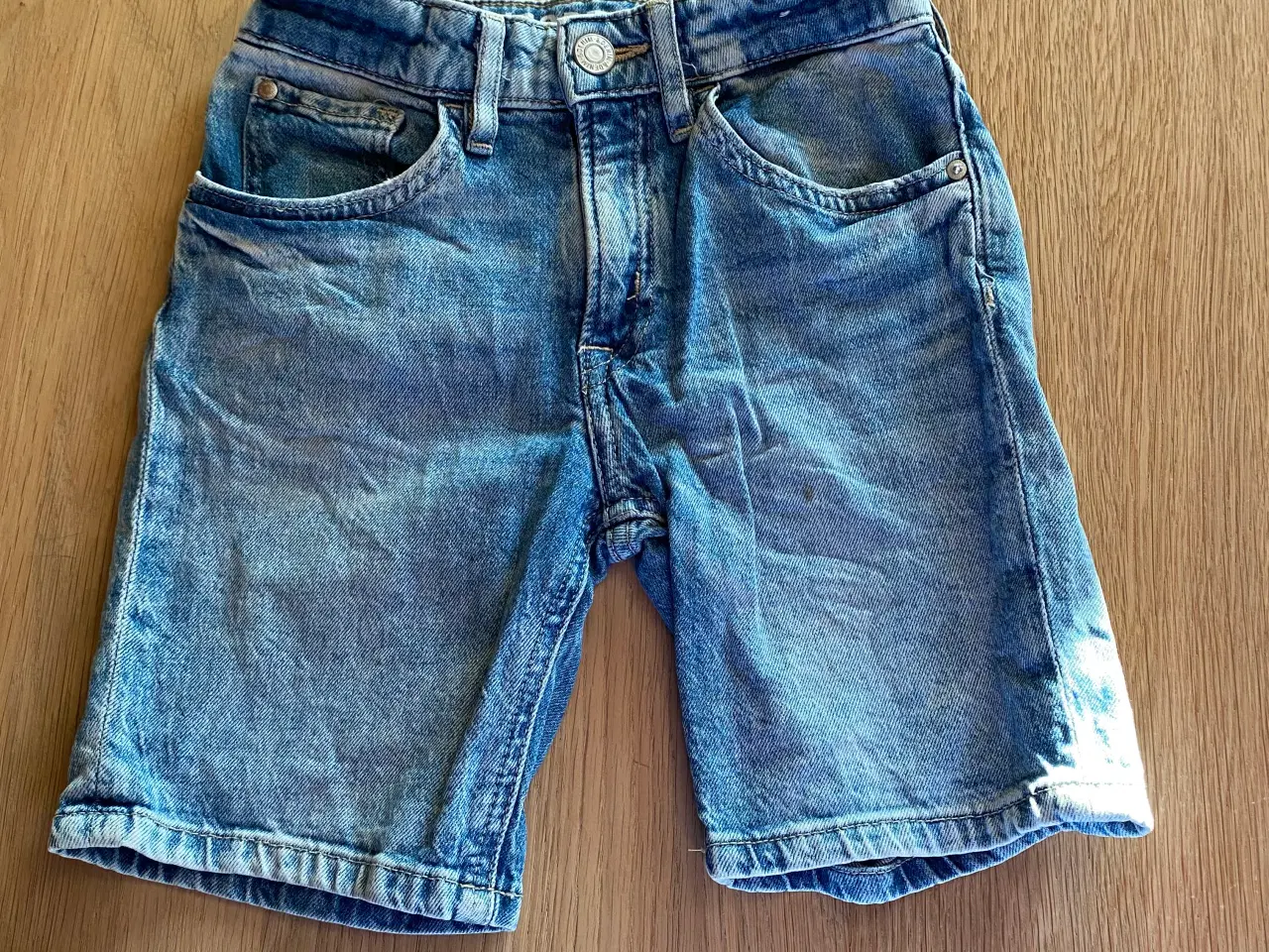 Billede 14 - Hummel jakke str. 116, flere bluser og bukser