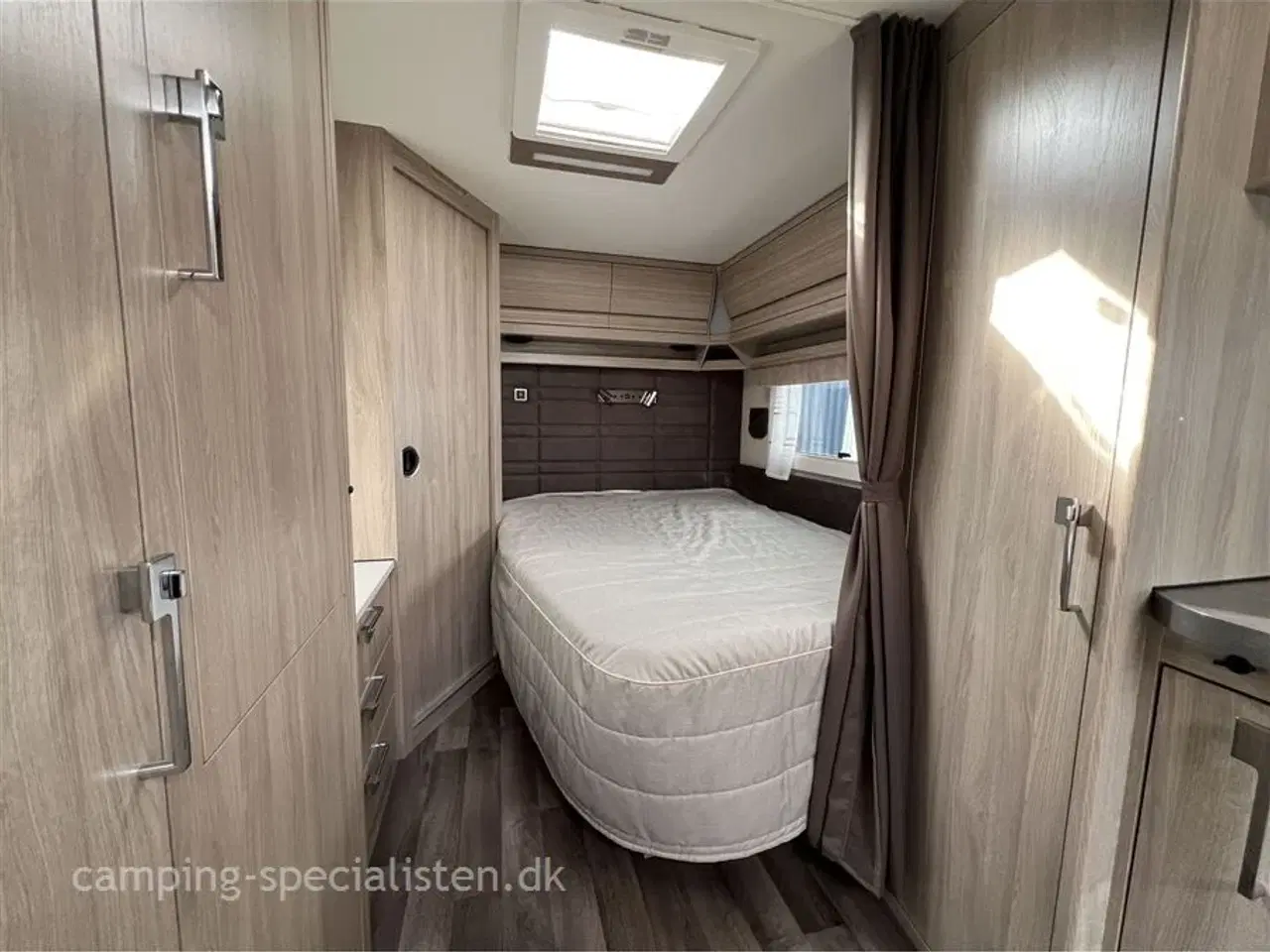 Billede 9 - 2022 - Kabe Imperial 600 XL KS   Kabe Imperial 600 XL KS 2022 - Se den nu hos Camping-Specialisten.dk
