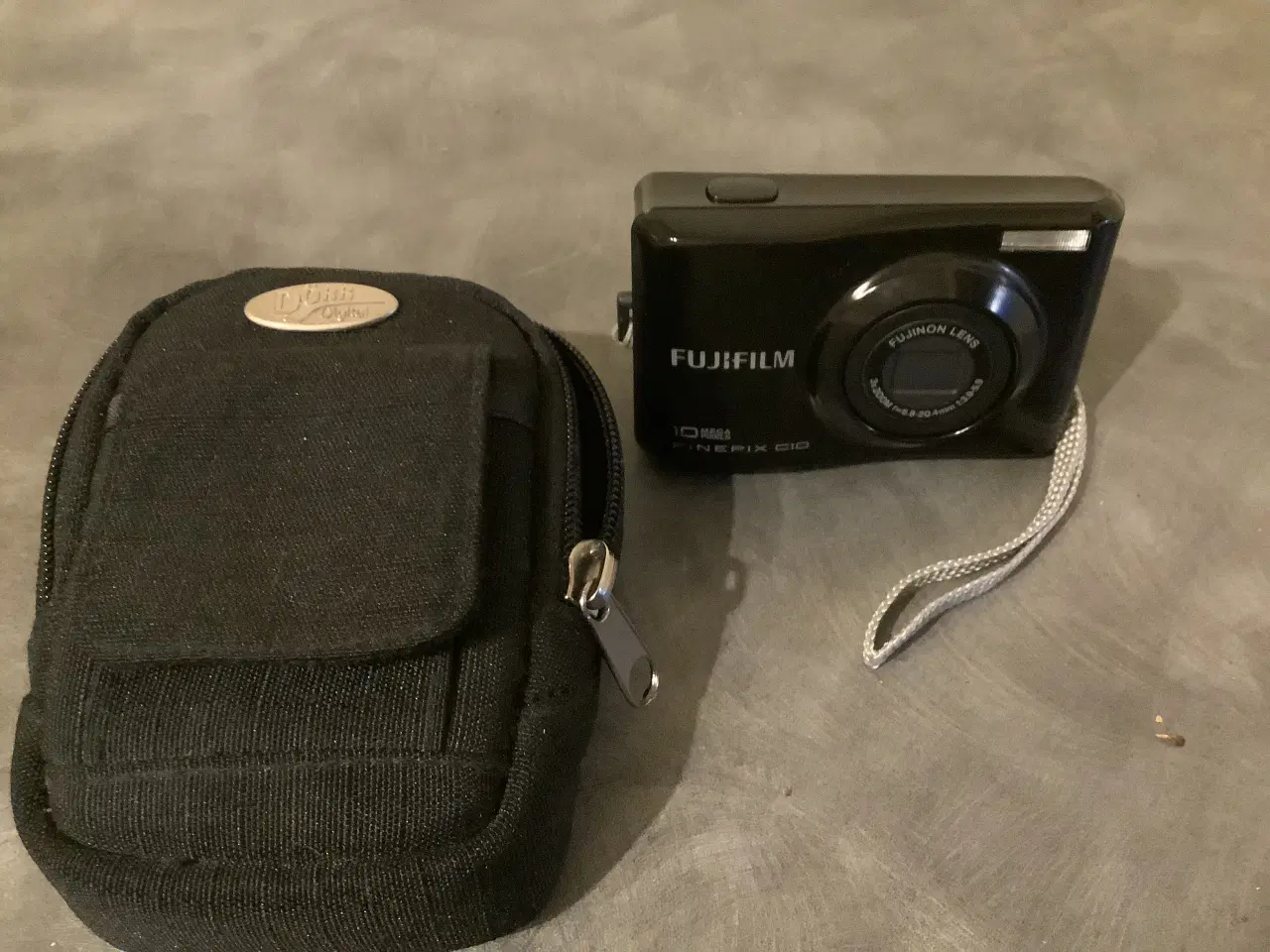 Billede 2 - Fujifilm digital kamera med taske.