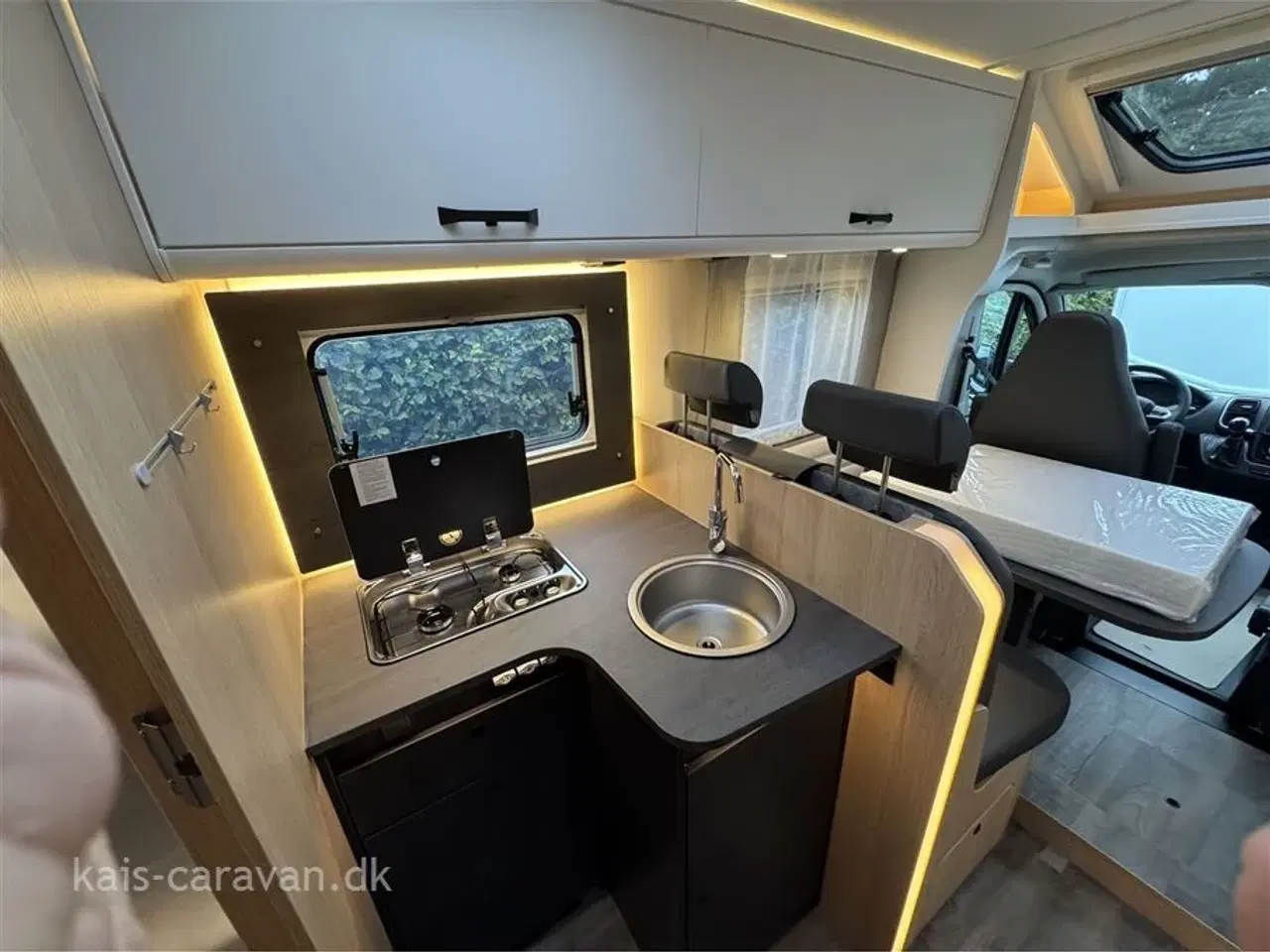 Billede 6 - 2026 - SunLight T 68 Adventure Edition Aut.   Lækker delintegreret autocamper fra Tyske Sunligth en del af Hymer gruppen.