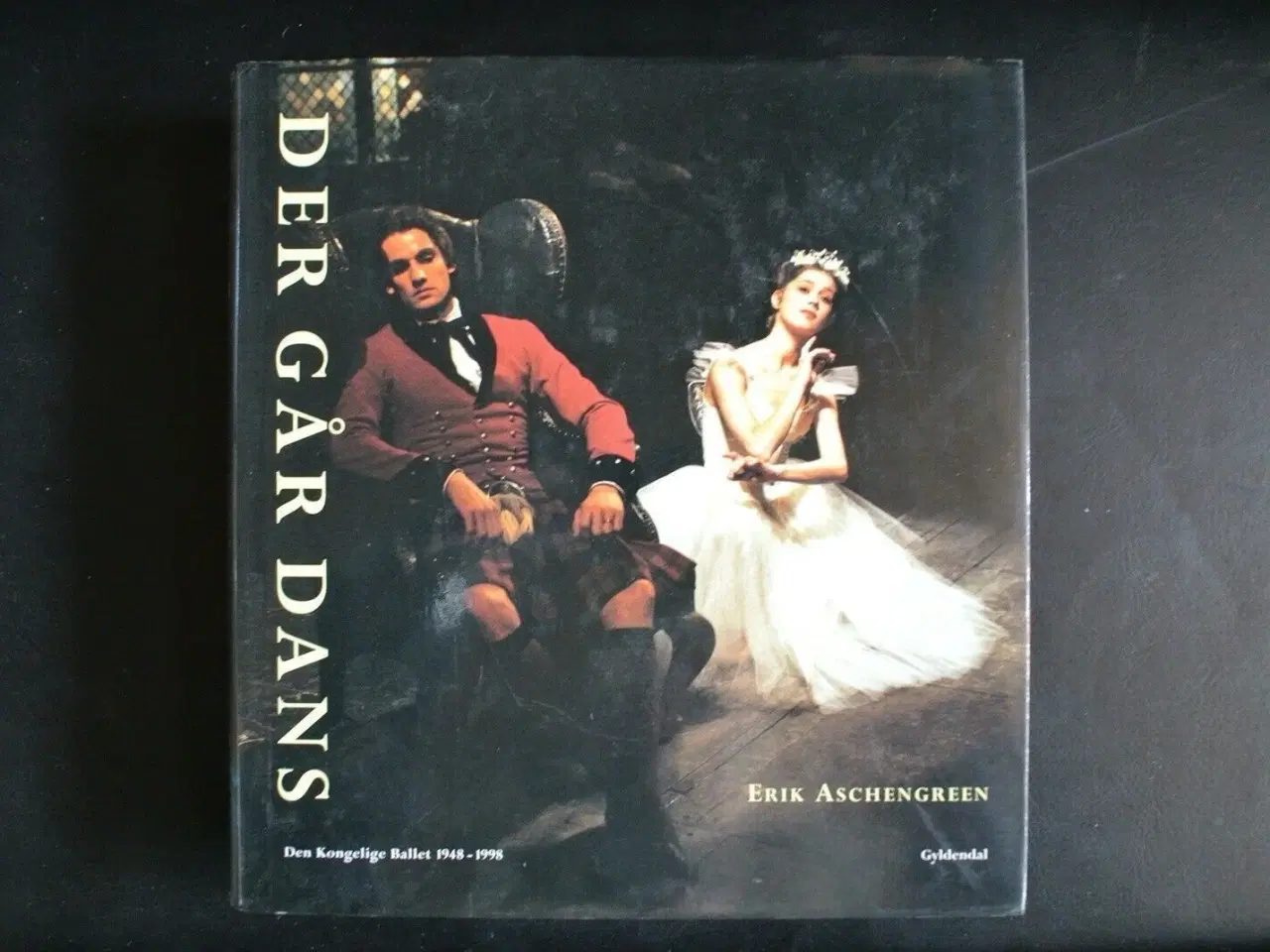 Billede 1 - der går dans - den kongelige ballet 1948-1998, af 