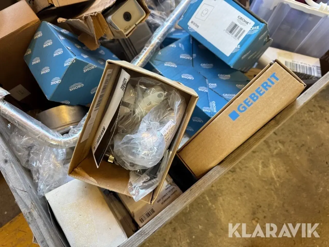 Billede 10 - Inventar til badeværelset LOT