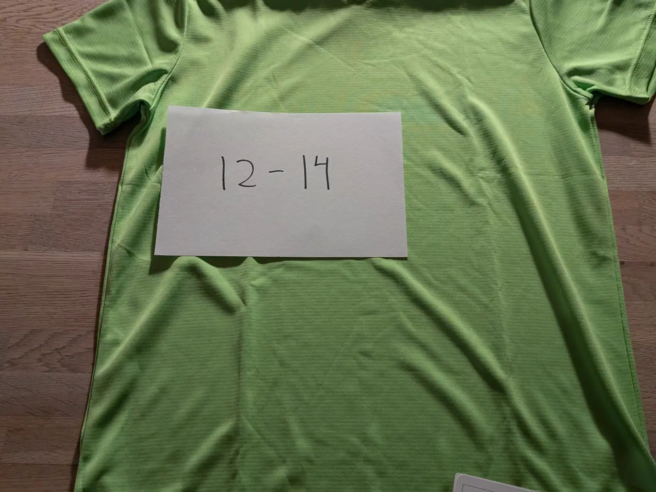 Billede 9 - 17 assorterede løbetrøjer fra newline