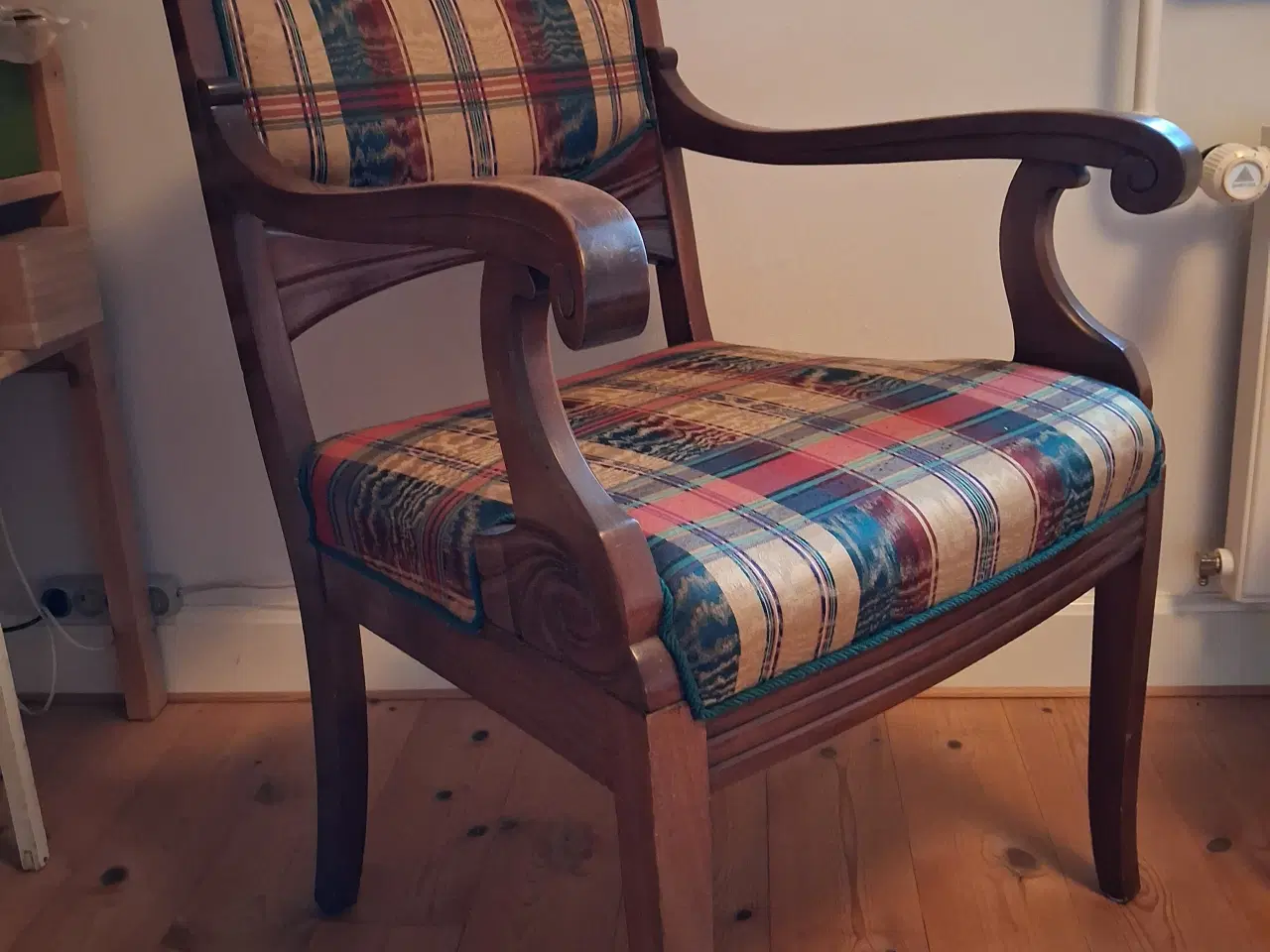 Billede 7 - Stole med armlæn, barnestole, fodskammel