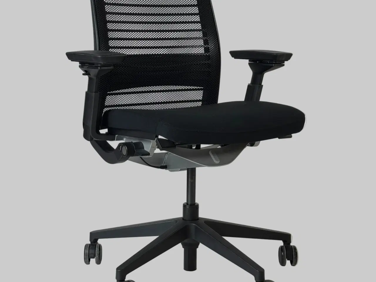 Billede 1 - Steelcase Think Kontorstol – Sort