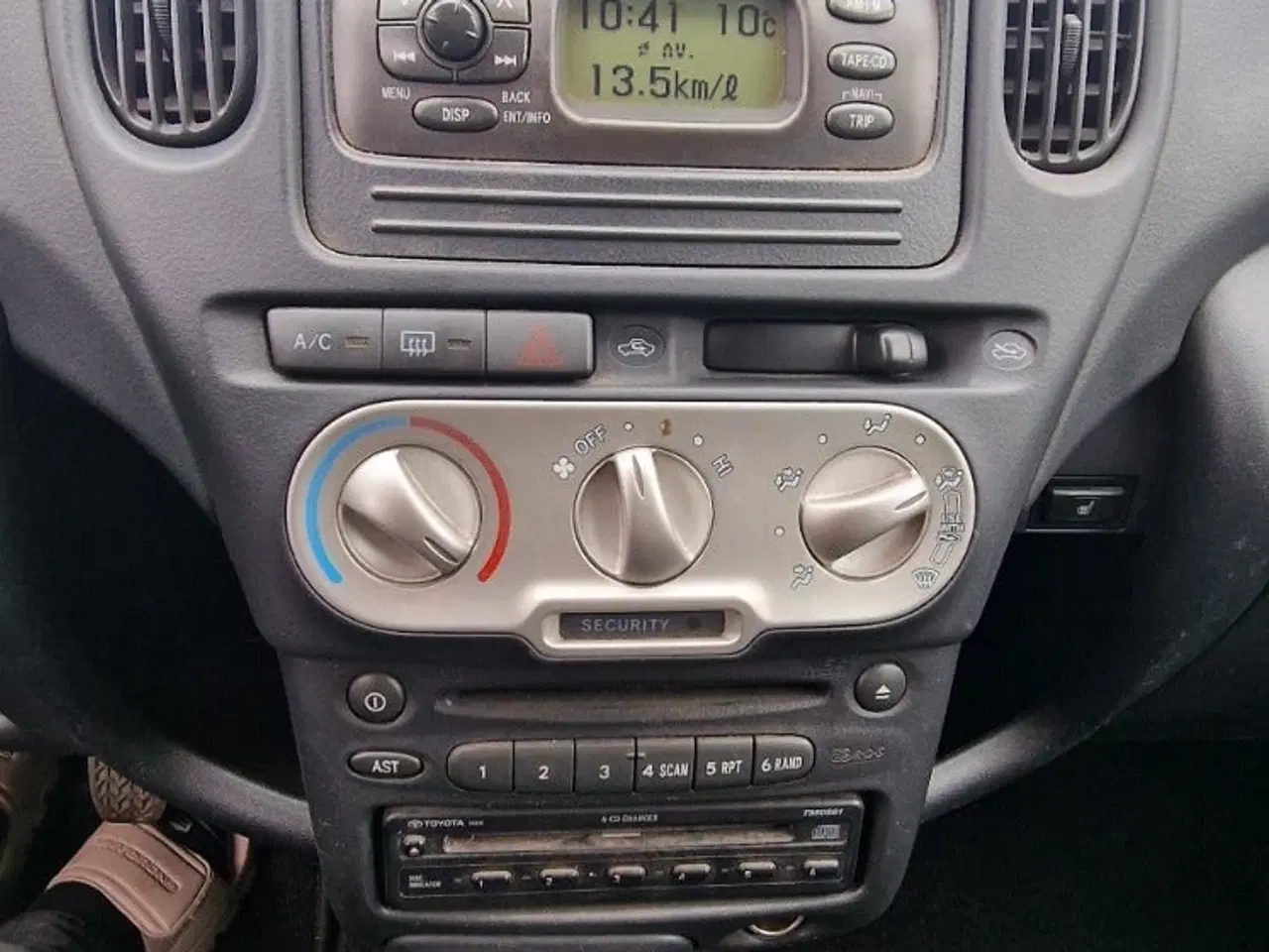 Billede 7 - Toyota Yaris Verso 1,5 Sol