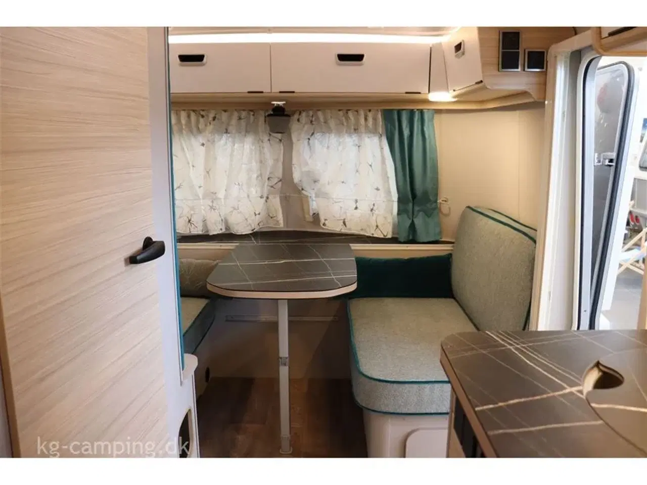 Billede 5 - 2023 - Eriba Touring 530 Urban   SPAR kr. 18.000,- på denne populær rejsevogn - Urban Edition.