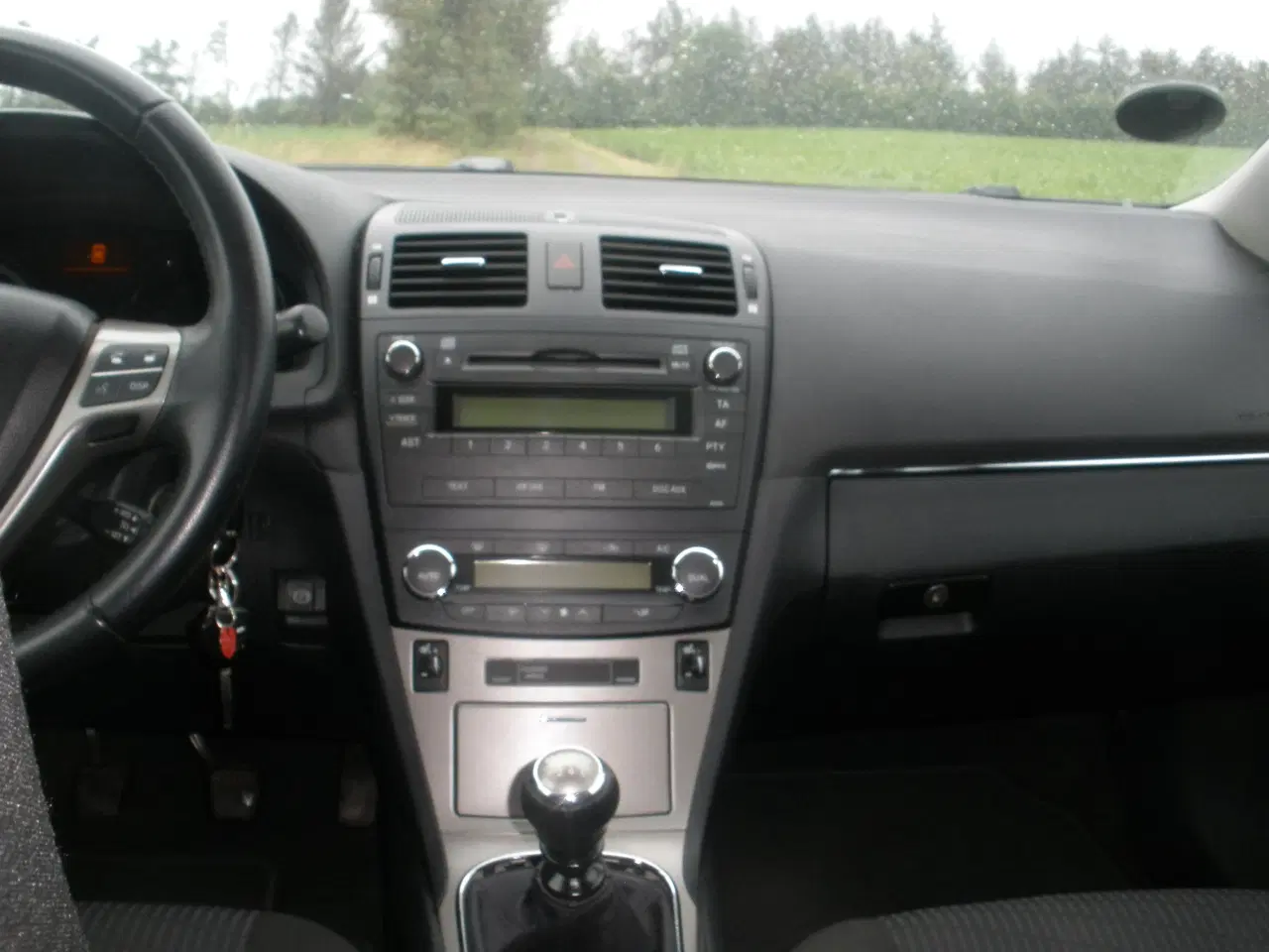 Billede 4 - Toyota Avensis 1,8I 4 dørs