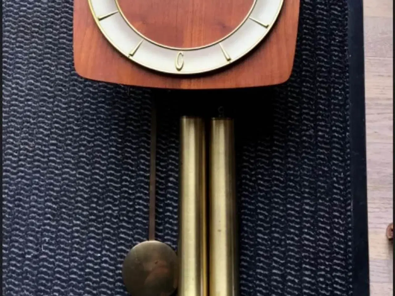 Billede 1 - Lotus væg ur