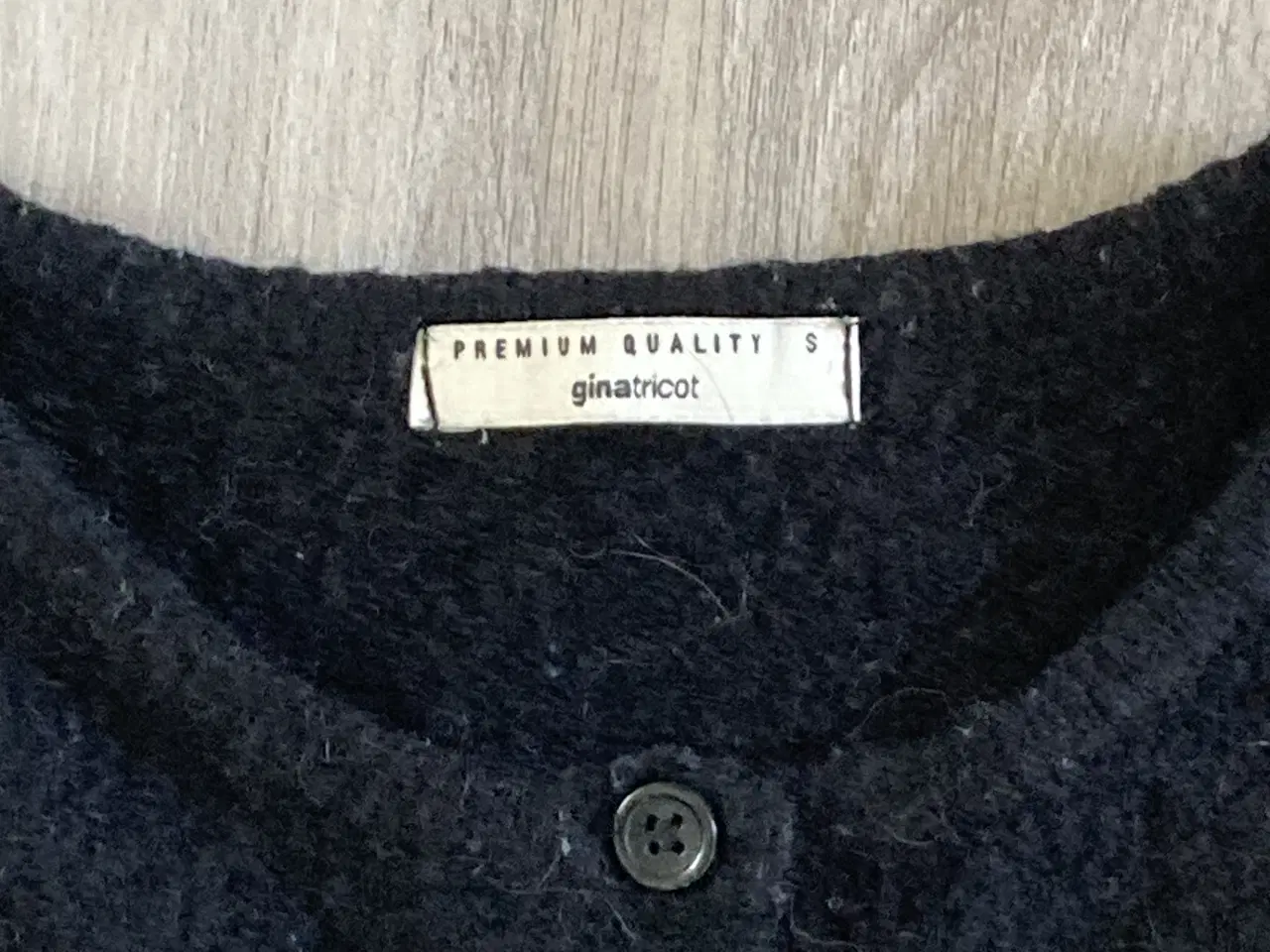 Billede 2 - Sort Gina Tricot cardigan str. S