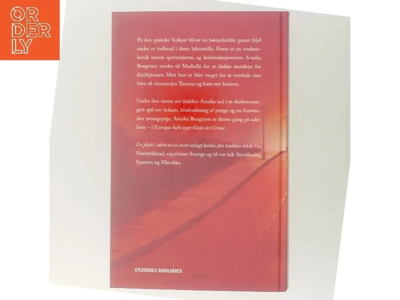 Billede 3 - En plads i solen af Liza Marklund (Bog)