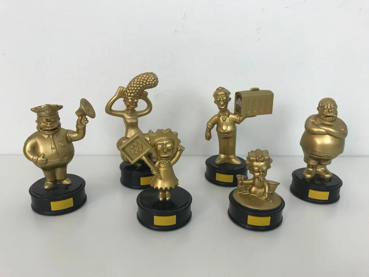 Billede 1 - 6 stk Simpsons 'guld' samlefigurer (BK 2007)