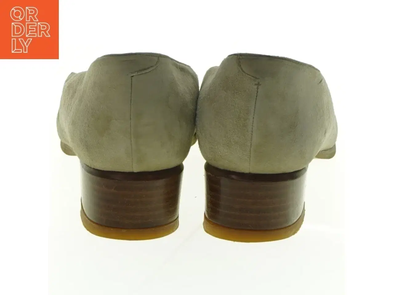 Billede 2 - Damepumps i ruskind fra Shoe Biz (str. 39)