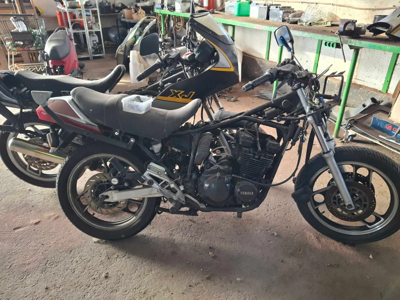 Billede 3 - Yamaha en med papir og en uden