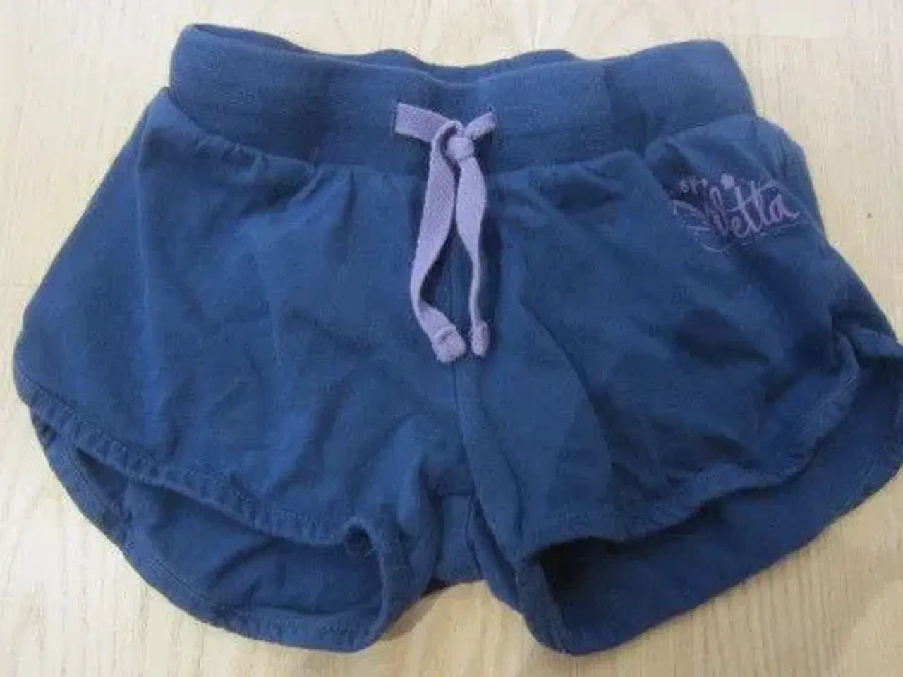 Billede 1 - Str. 7-8 år, DISNEY (Violetta) shorts