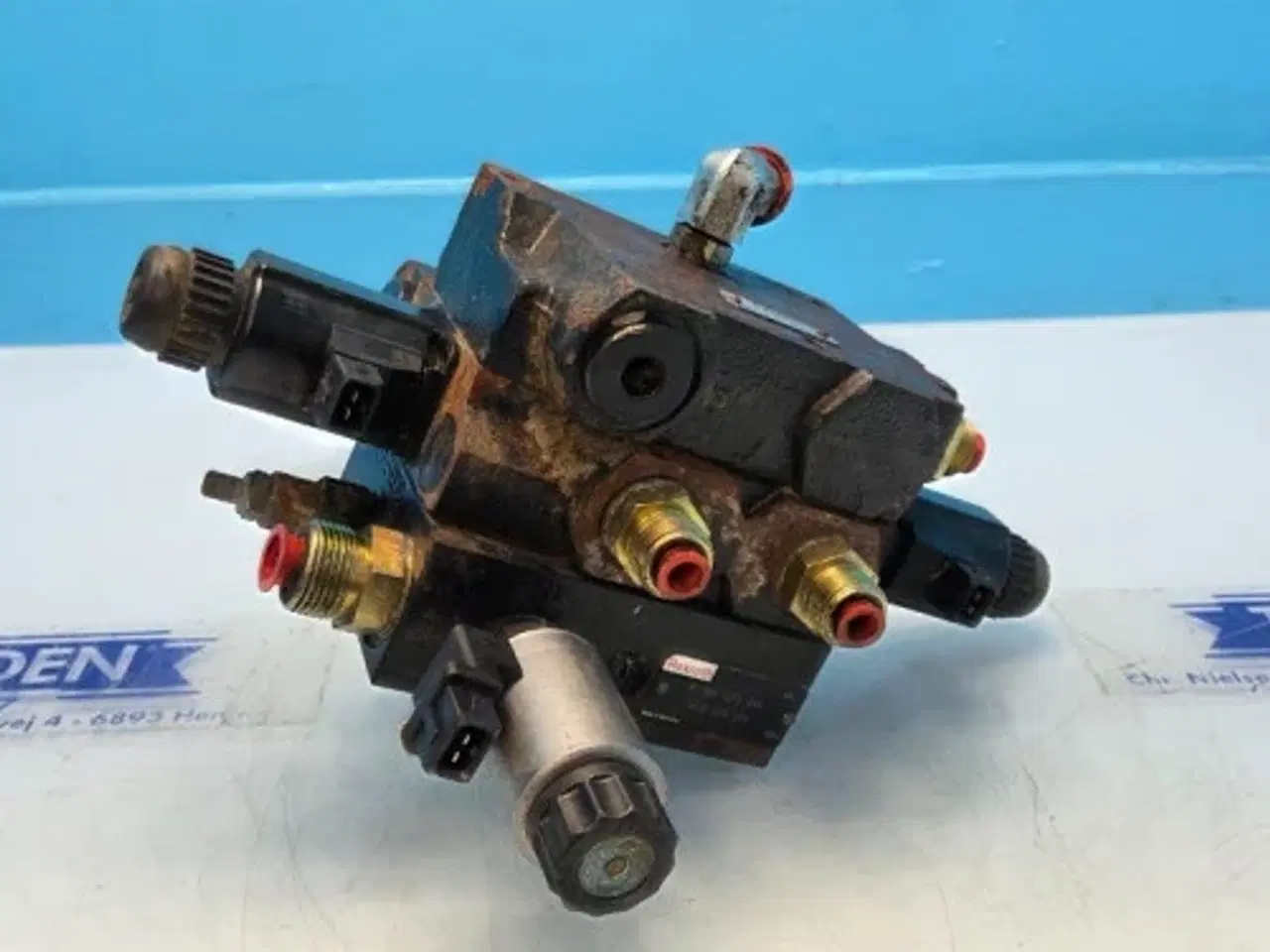 Billede 7 - New Holland CR9080 Hydraulikventil 87313989