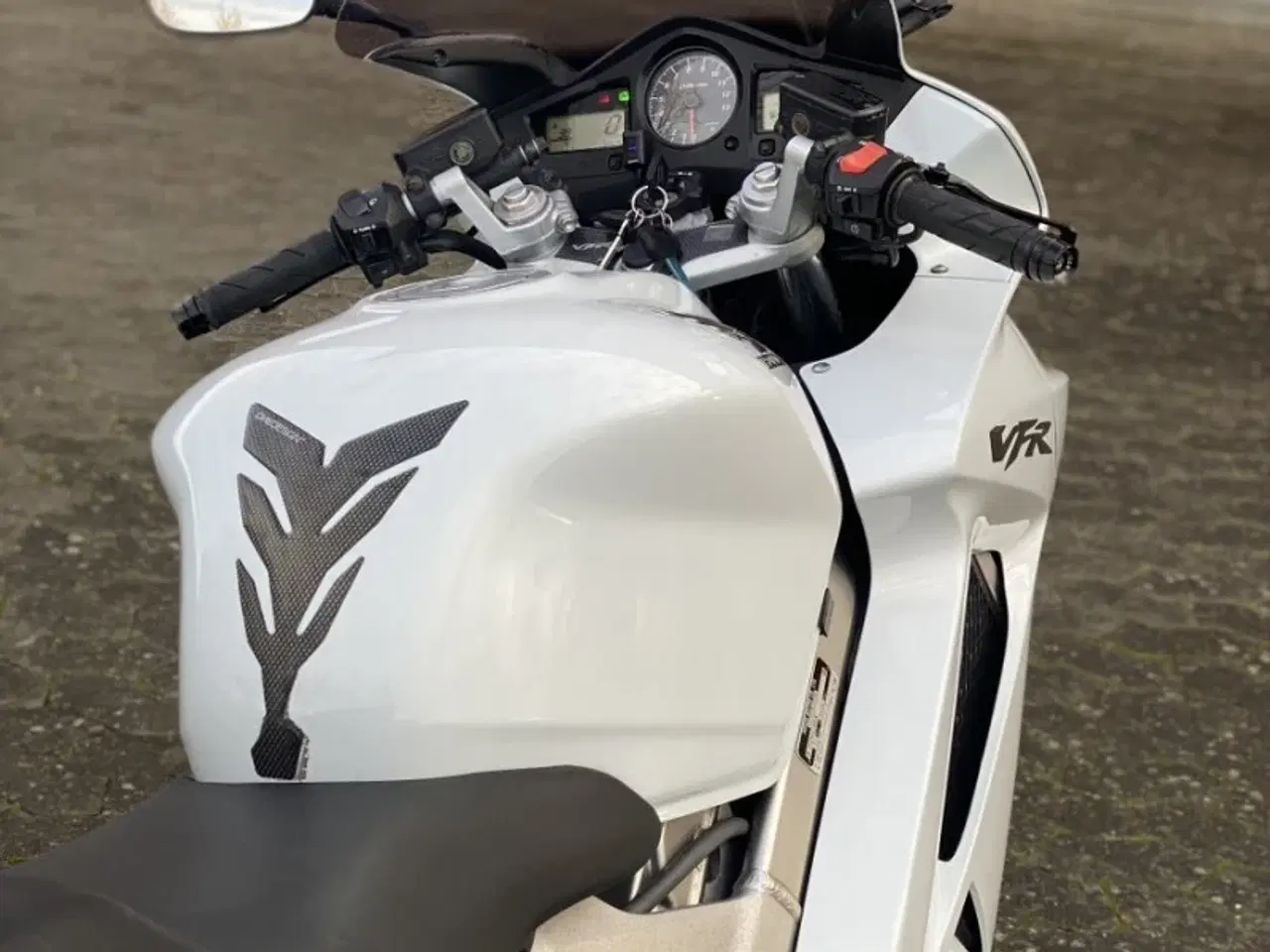 Billede 8 - Honda VFR 800 F