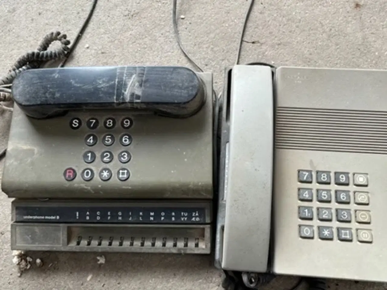 Billede 2 - Gamle Telefoner