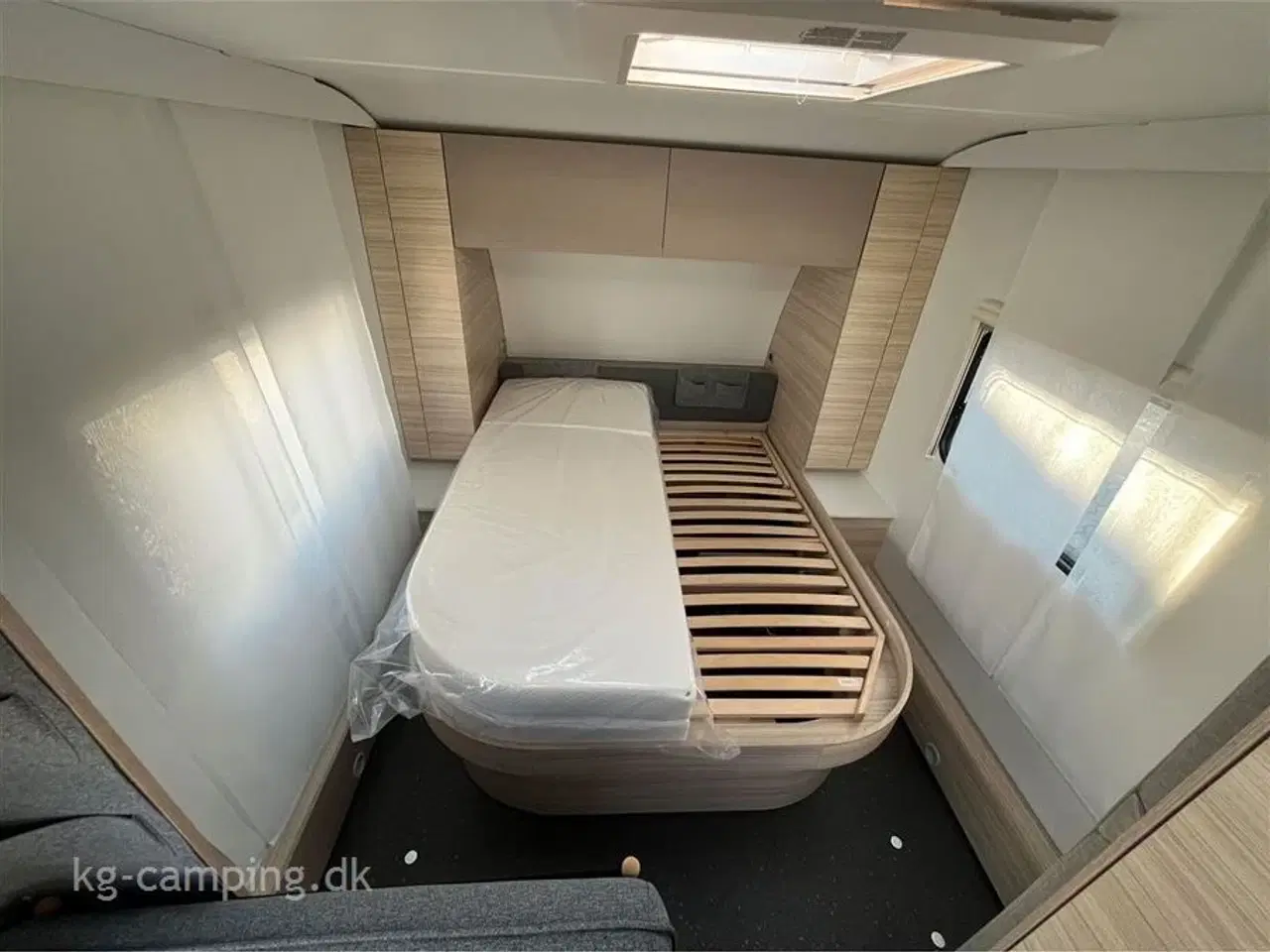 Billede 3 - 2026 - Adria Altea 542 PH   Ny Altea med fritstående dobbeltseng.