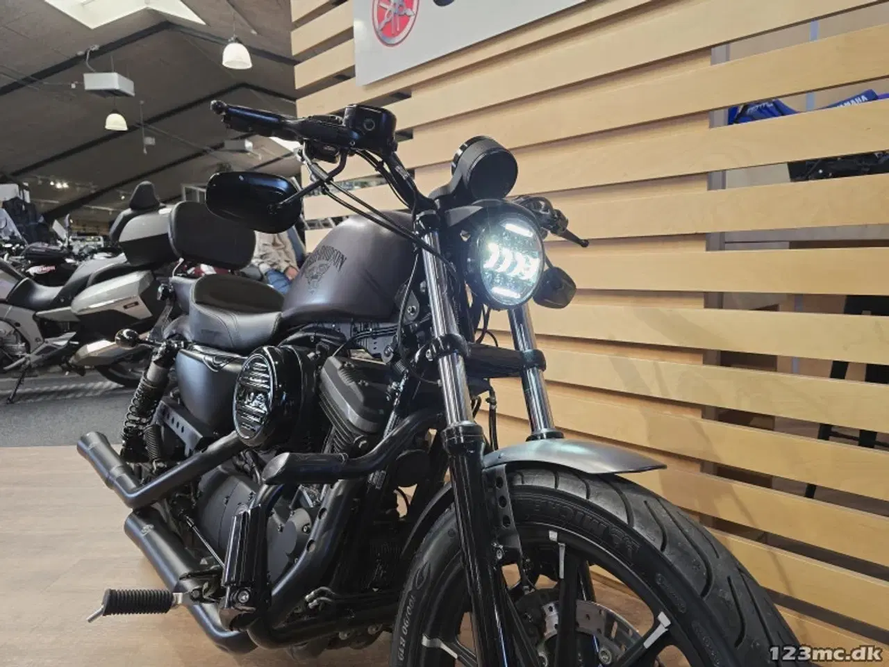 Billede 4 - Harley-Davidson XL883N Iron 883