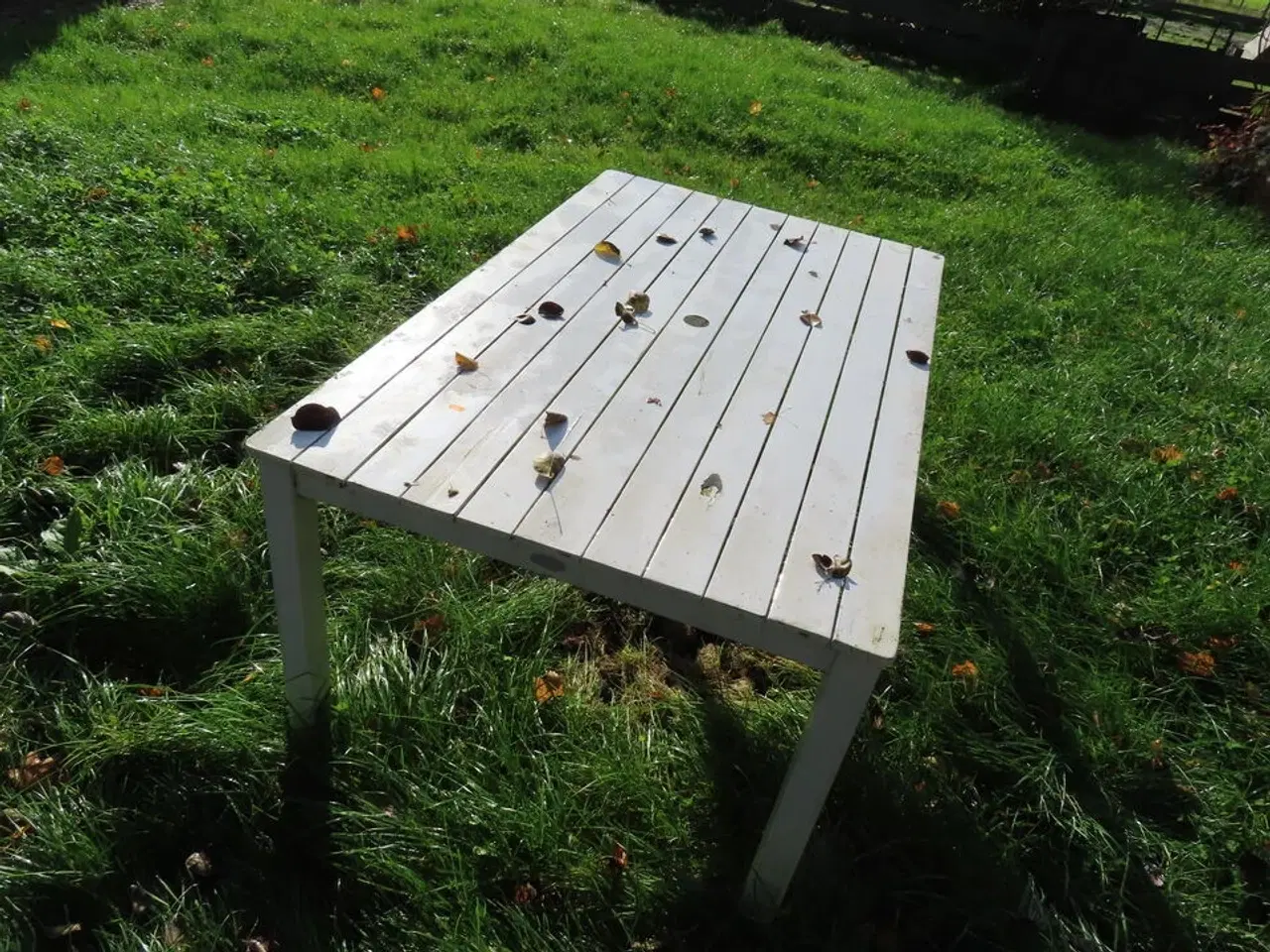 Billede 1 - Havebord JUTLANDIA
