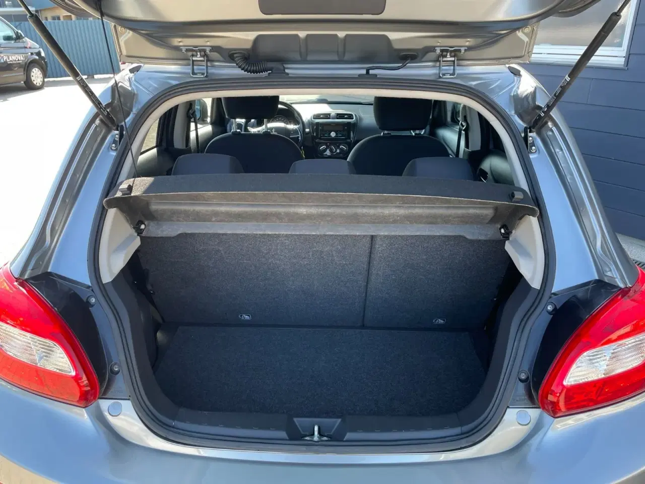 Billede 10 - Mitsubishi Space Star 1,2 Inlead