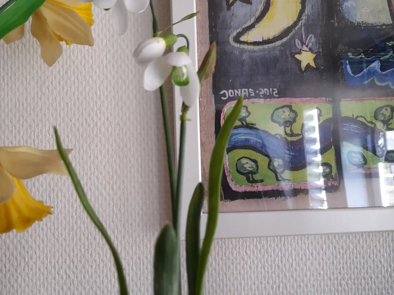 Billede 3 - 2 forårsbuketter ( plast).