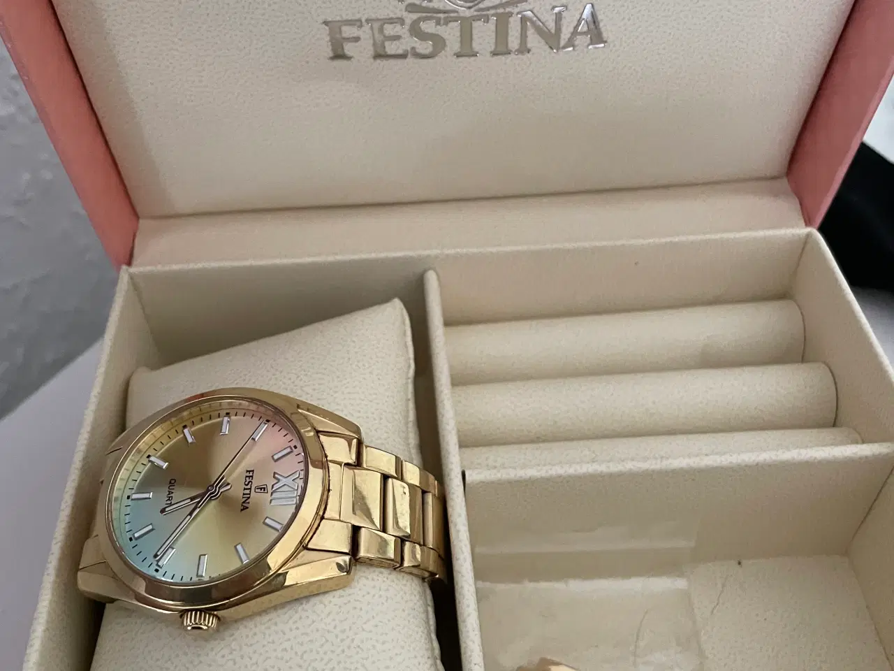 Billede 5 - Festina guld ur