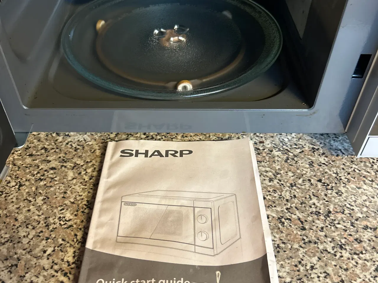Billede 3 - Mikrobølgeovn fra Sharp