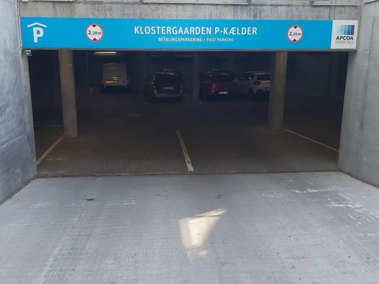 Billede 1 - Parkering ved Klostgården