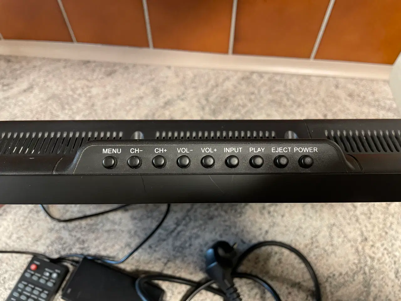 Billede 3 - 19” TV med DVD