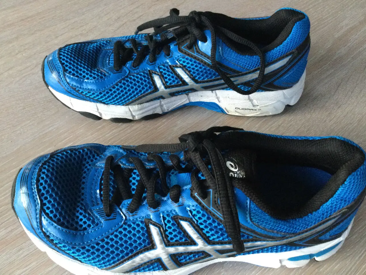 Billede 1 - Løbesko Asics GT 1000 duomax str 37,5